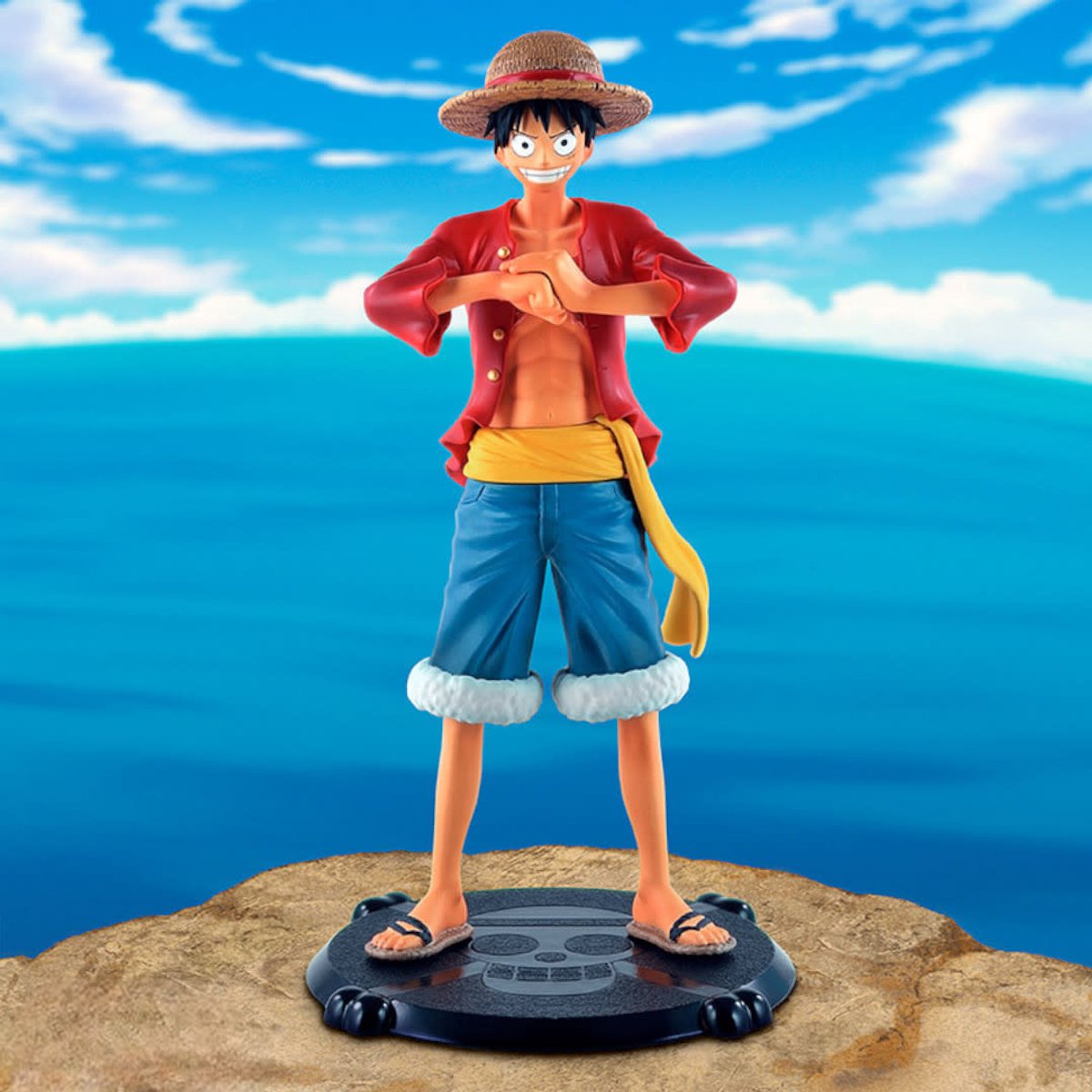 One piece monkey d. luffy - pvc actiefiguur met basis - 17 cm