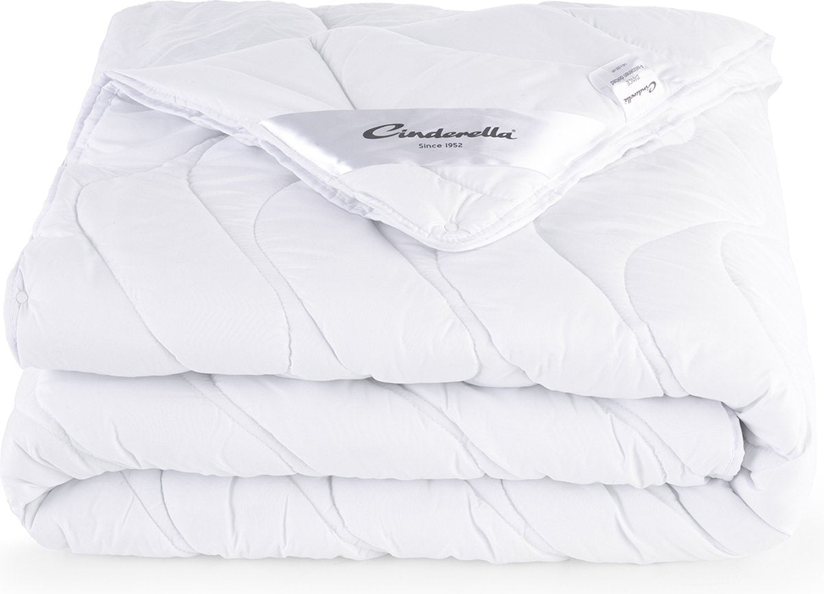 Cinderella dance dekbed 4-seizoenen - 2 persoons - polyester vulling - extra groot - 260x220 cm