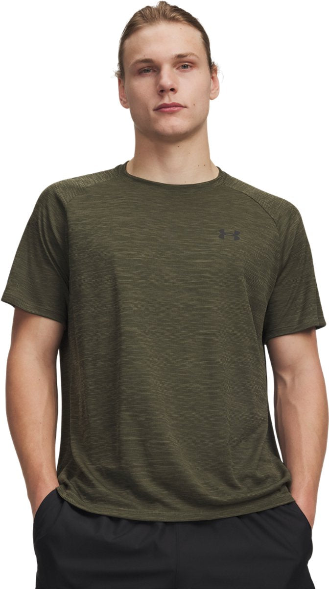 Under armour ua tech textured ss-grn heren sportshirt - marine od groen - zwart