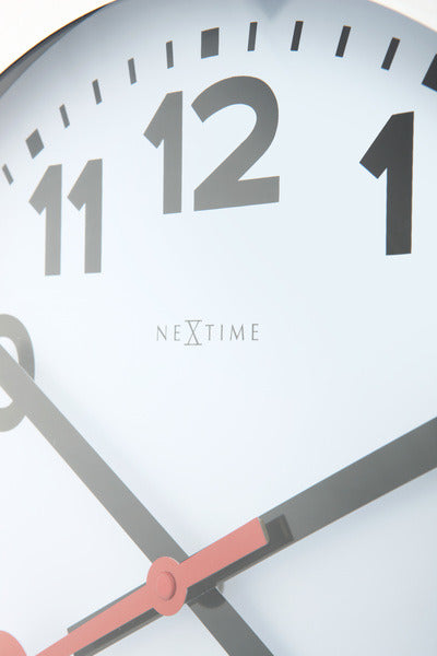 Nextime station – wandklok – 35 cm – geborsteld aluminium – wit