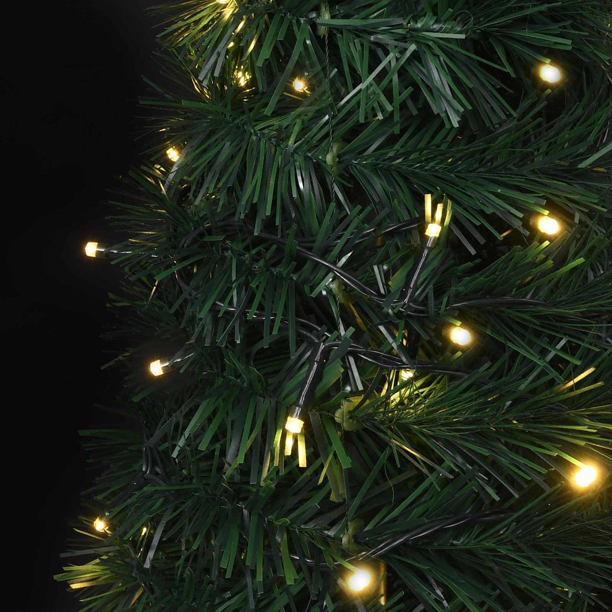 Vidaxl kerstboom with led string lights groen 150 x 150 cm pvc