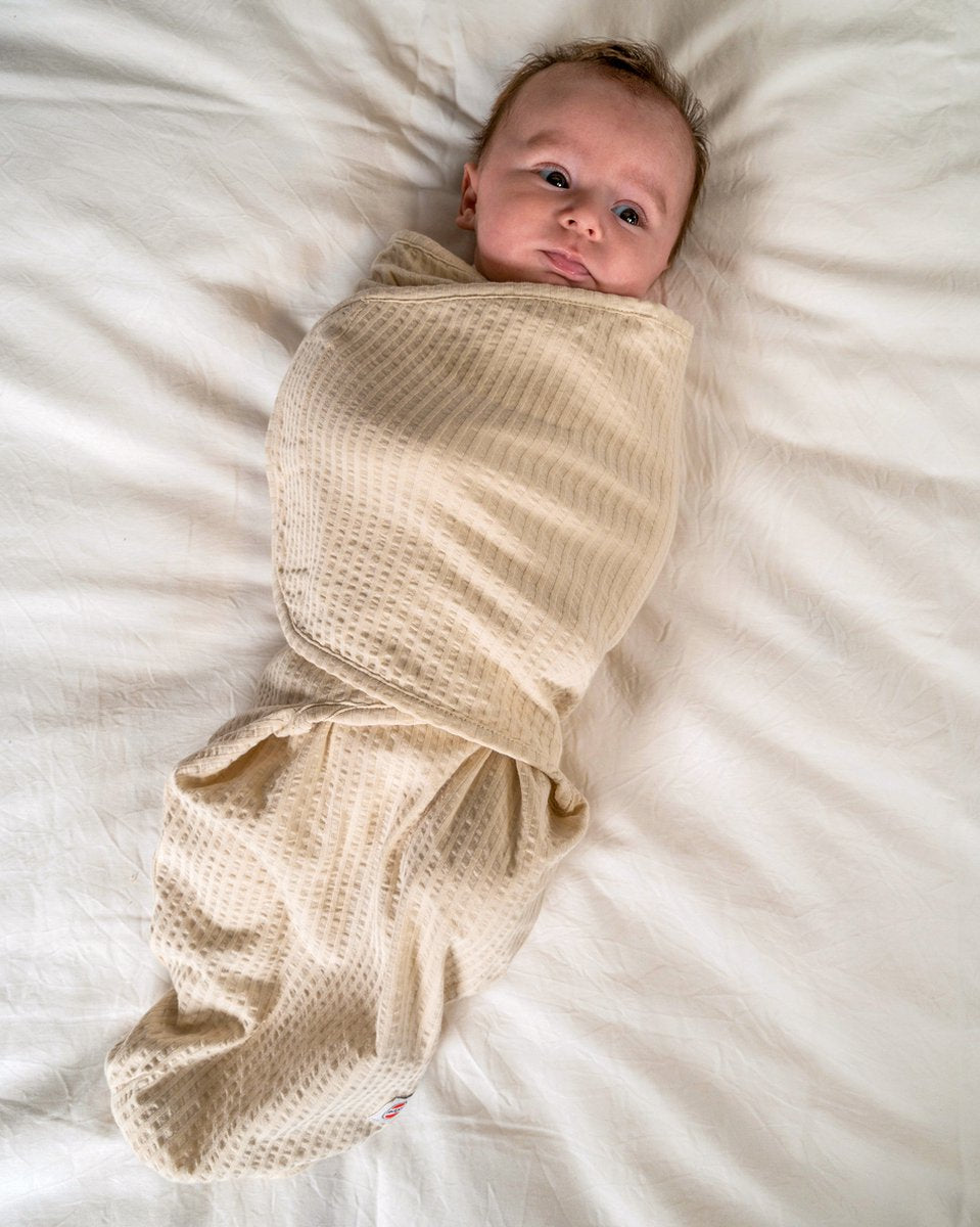Lodger bundler - inbakerslaapzak - créme - 0.3 tog - 60cm (0-4m) - seersucker katoen - inbakerdoek