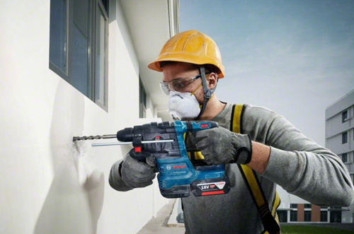 Bosch blauw bosch professional gbh 18v-22 accu combihamer sds-plus 1,9j + stofafzuiging 18v 4.0ah in koffer - 0611924003