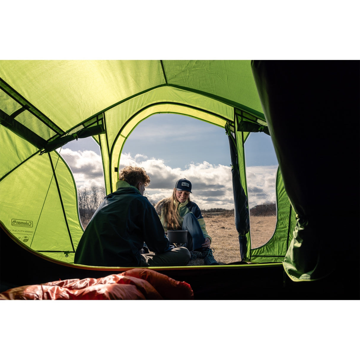 Coleman darwin 3 plus koepeltent (donkergroen lichtgroen, met voorbouw, model 2025)