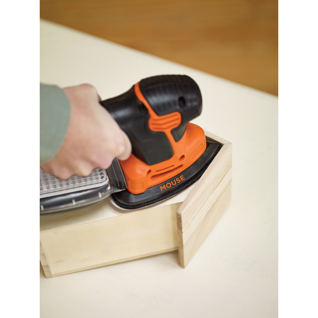 Black+decker schuurmachine mouse in koffer - ka2500k-qs