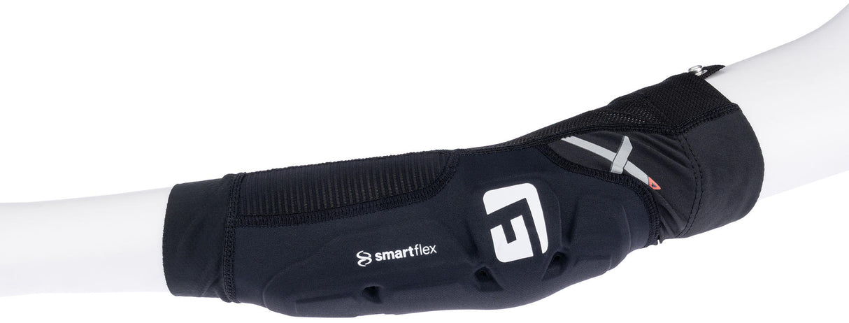G-form elbow protect. pro-x4 youth l xl