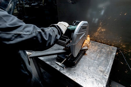 Metabo cs 24-355 s | metaal afkortmachine | 2400w | 3700 min | in doos 601787000