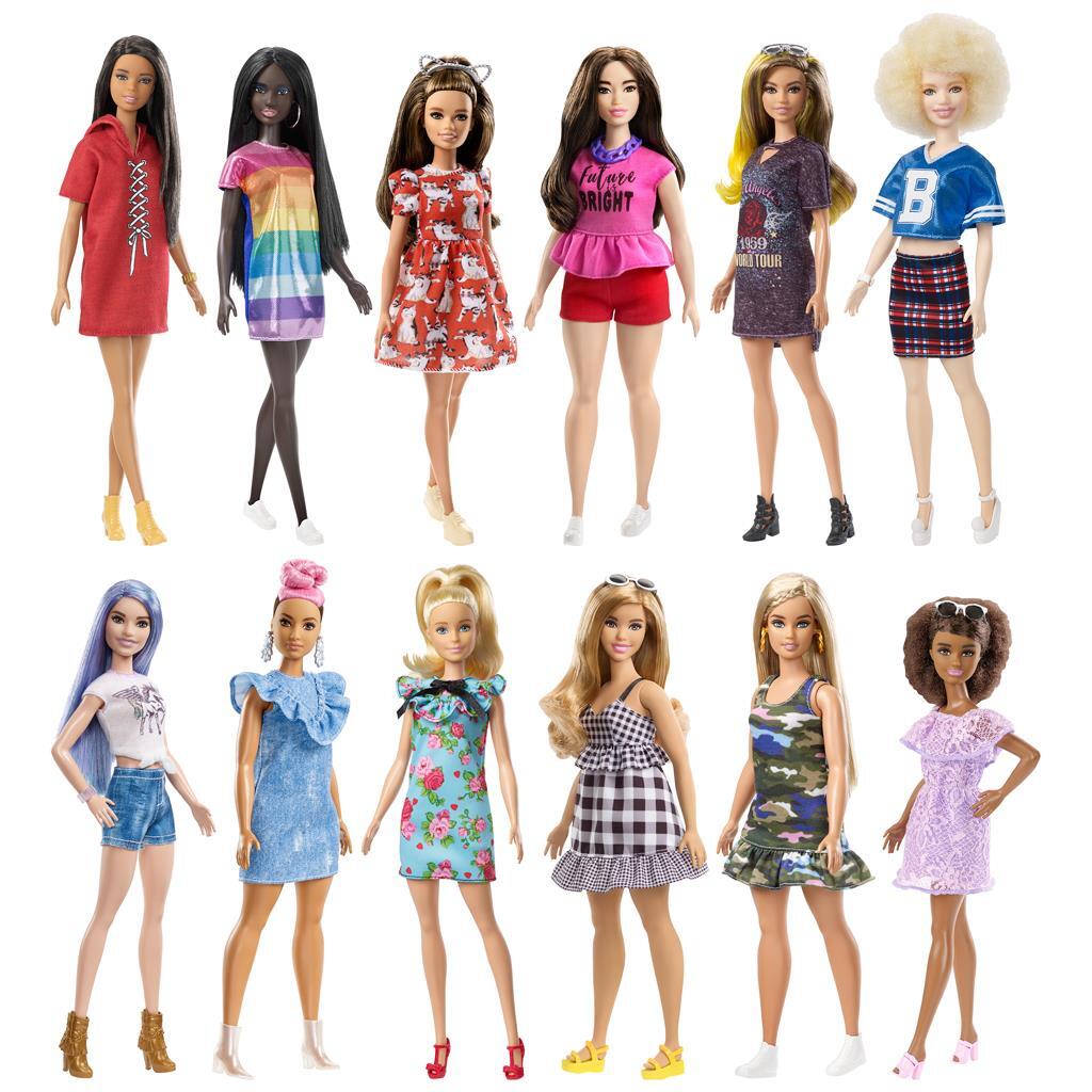 Mattel Fashionistas Pop #213, rubio con tapa a rayas, R