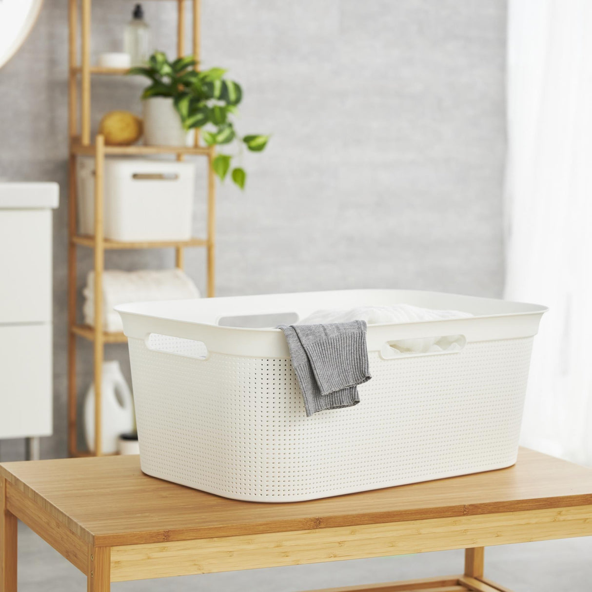Rotho flexibele wasmand brisen 41 l wit