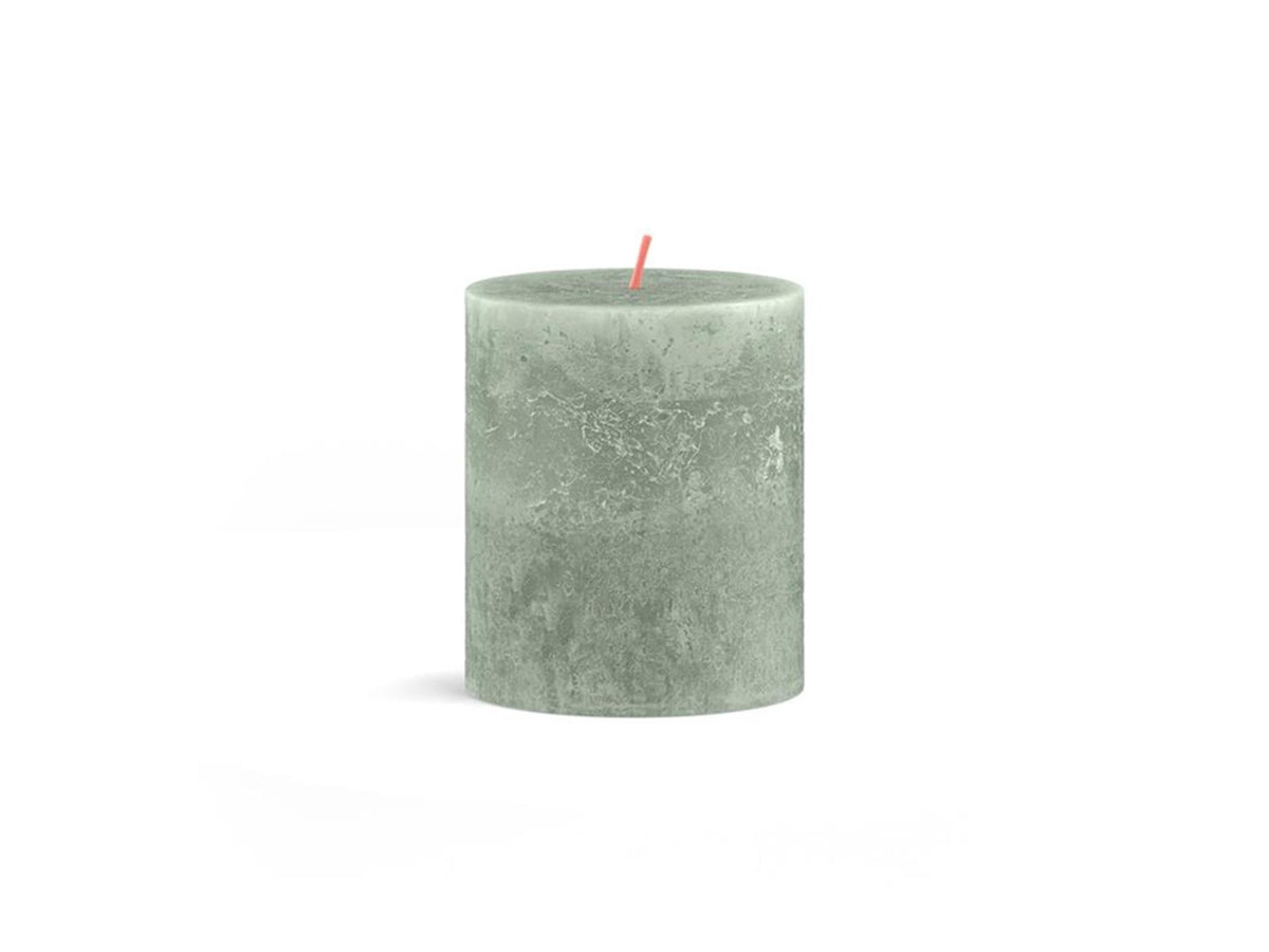 Bolsius shine collection rustiek stompkaars 80 68 jade green-jadegroen