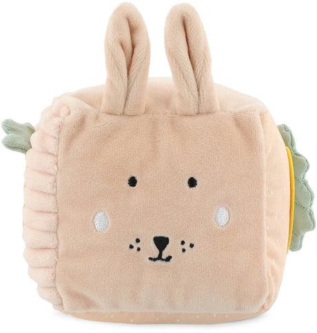 Trixie activiteitenkubus mrs. rabbit – houten motoriekspeelgoed van fsc® hout