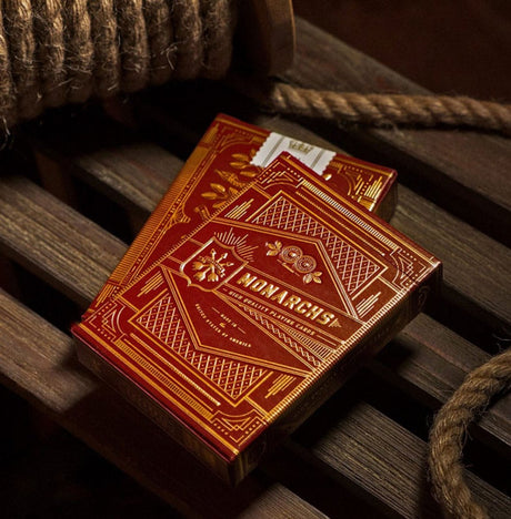 Theory11 red monarchs speelkaarten - koningswaardige kwaliteit