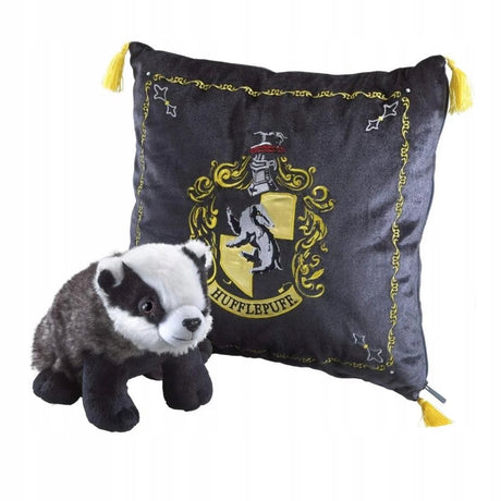 The noble collection hufflepuff house mascot plush cushion (nn7045)
