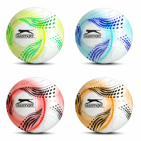 Slazenger voetbal maat 5 - polyurethaan materiaal - diameter 21,7 cm - gewicht 420 gram - geschikt voor kinderen en volwassenen - inclusief 2 jaar garantie - kleur blauw groen oranje