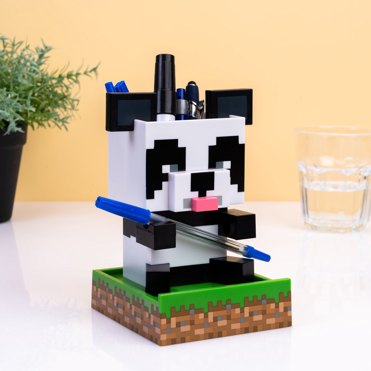 Primo paladone minecraft panda pennenbakje