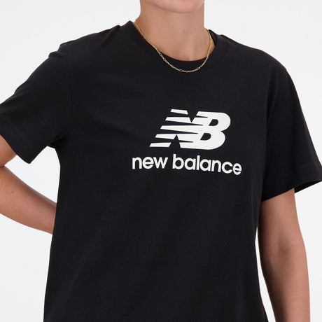 New balance sport essentials jersey logo t-shirt dames t-shirt - black