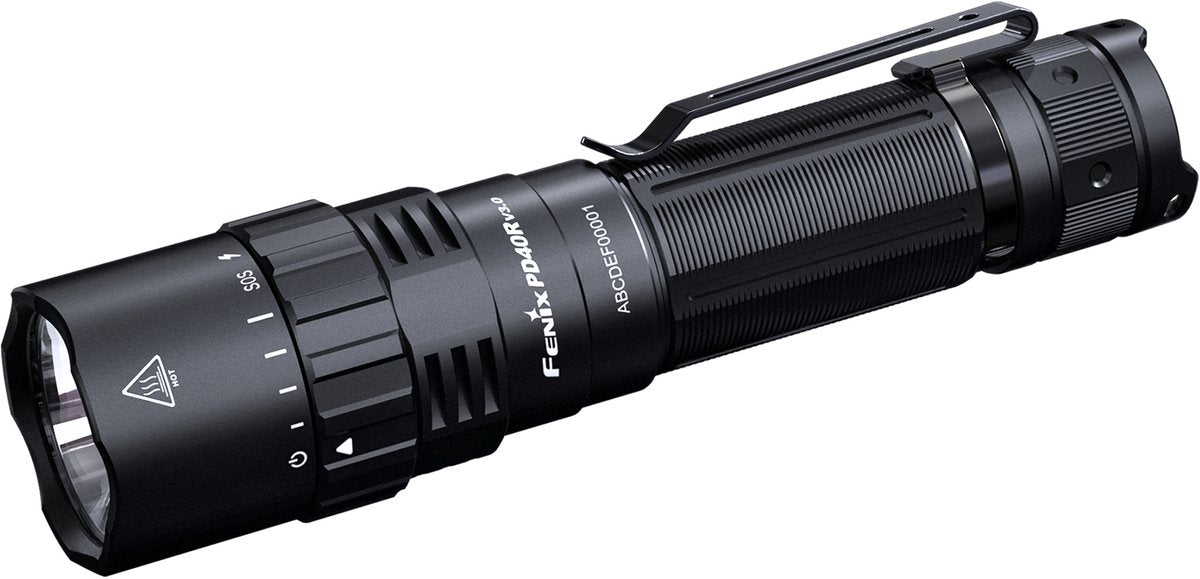 Fenix pd40r v3.0 oplaadbare led zaklamp 3000 lumen - usb-c oplaadbaar - 405 meter bereik