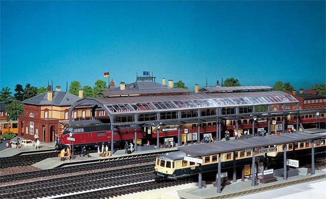 Faller stationsoverkapping modelbouwdecoratie