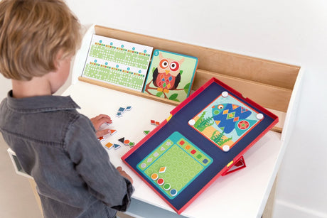 Scratch magneetspel - kleuren en vormen - 25.5x38x2cm - met 20 uitdagingen en 4 thema's - 4 jaar
