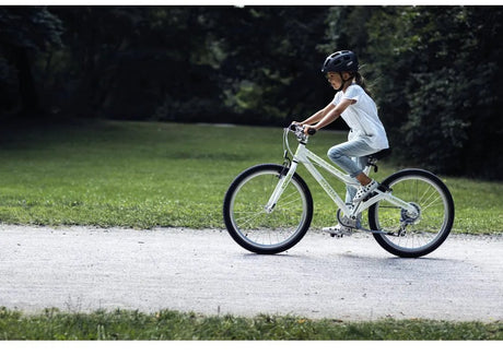 Abus fietshelm youn-i 2.0 - met licht voor kinderen, tieners en jongvolwassenen - voor meisjes en jongens - grijs, maat m