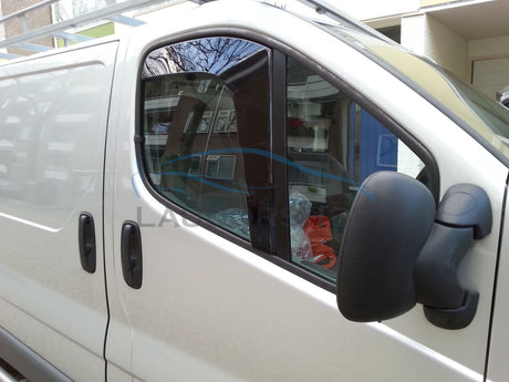 Team heko zijwindschermen tbv renault trafic type2 nissan primastar opel vivaro (type 1) !!! model vanaf 2001 - 2014 set tbv donker getint pasvorm a 2 stuks raamspoilers fenders visors