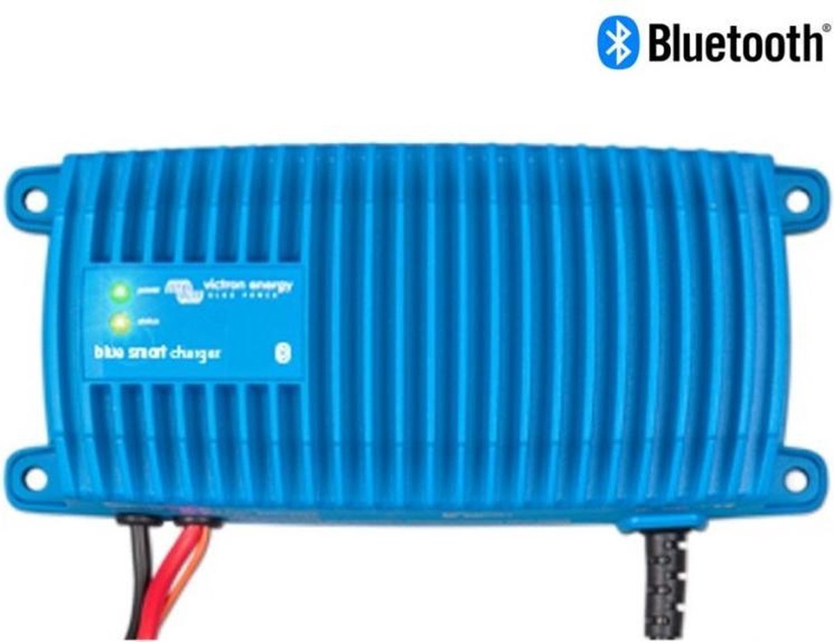 Victron blue smart ip67 (type: 12v 17a)