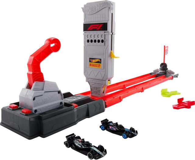 Hot wheels racing formula 1 startplaats baanset en 2 metalen f1 auto's