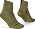 Gripgrab - lightweight sl korte performance zomer fietssokken 1 paar coolmax wielersport sokken low cut - olijf groen - unisex 41-44