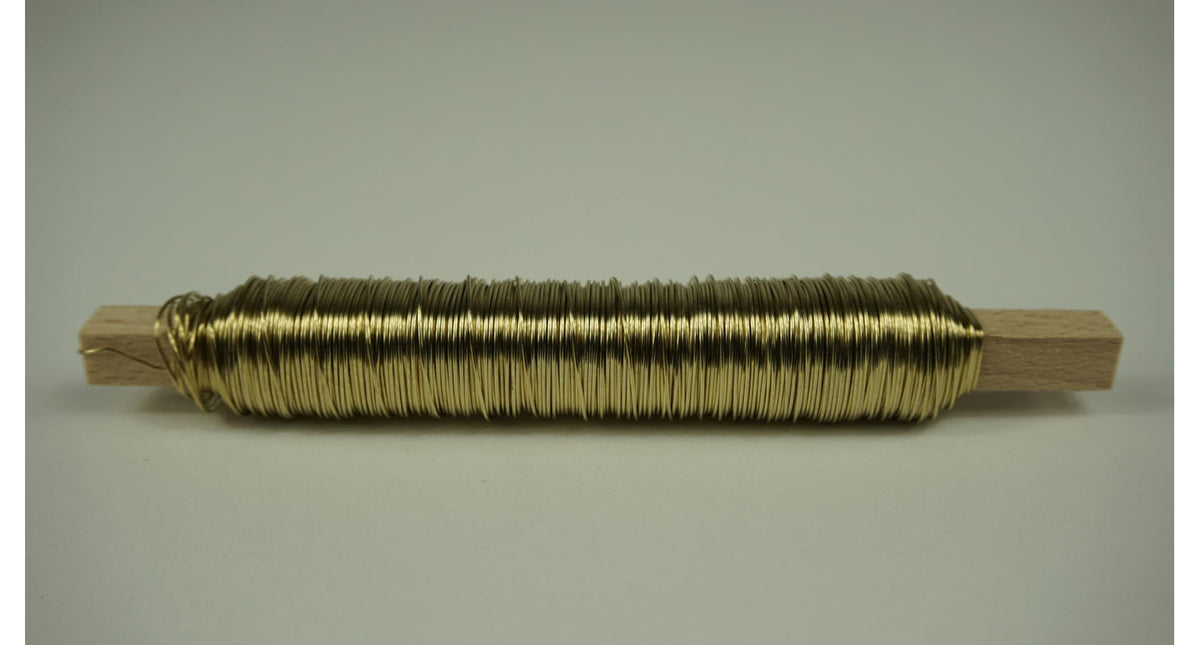 Klosje draad d en d gekleurd goud