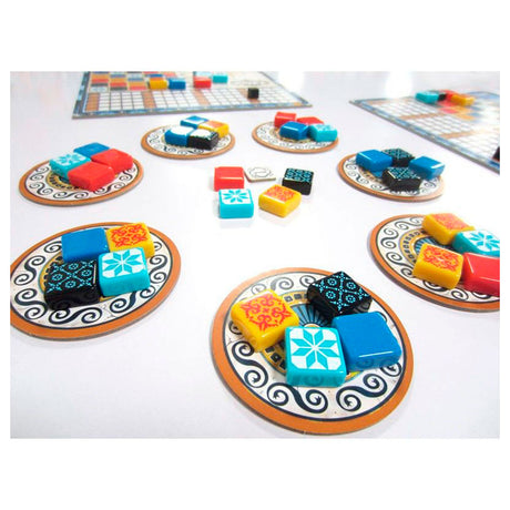 Next move games azul - tactisch bordspel voor 2-4 spelers - vanaf 8 jaar