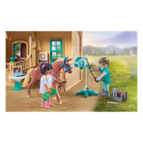 Playmobil Horses nebo Waterfall Horse Therapy Veterinární praxe 71352