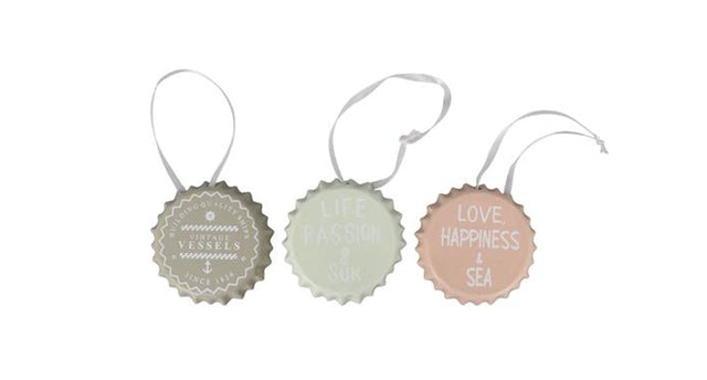 Metal bottlecap hanger 6x6x1cm 3pc mixed