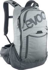 Evoc trail pro 16 protector backpack