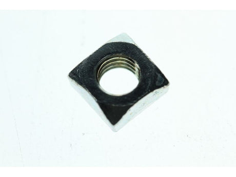 Bofix moer vierkant m5 per 100 stuks