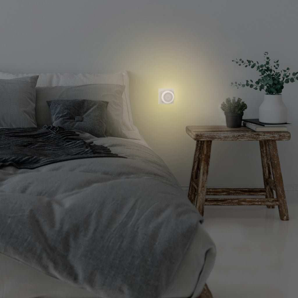 Hama LED Night Light Touch Switch za vtičnico na topli luči