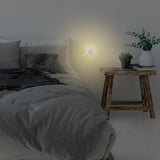 Hama LED Night Light Touch Switch per la presa sulla luce calda accesa