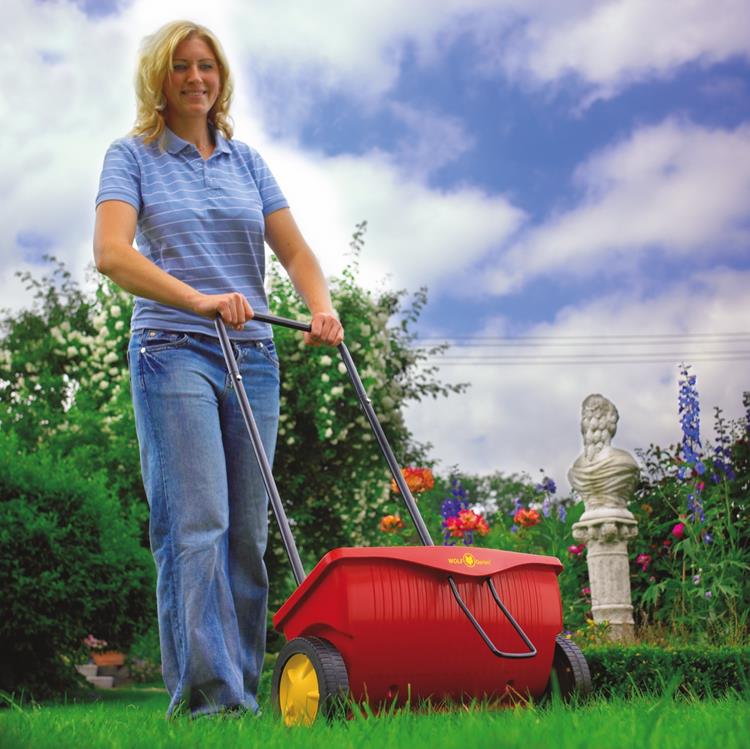 Wolf-garten universele strooiwagen we 330 - strooibreedte 41 cm - inhoud 15 liter