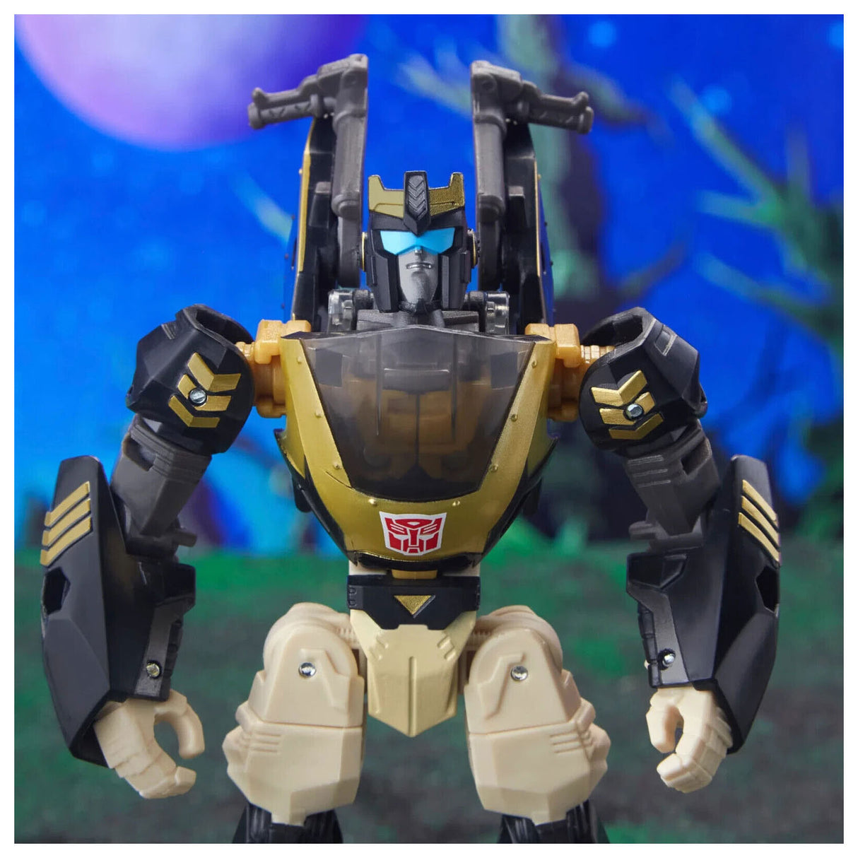 Hasbro Transformers Legaxy Evolution Action Figure Prowl