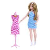 Mattel fashionista pop con rack di abbigliamento