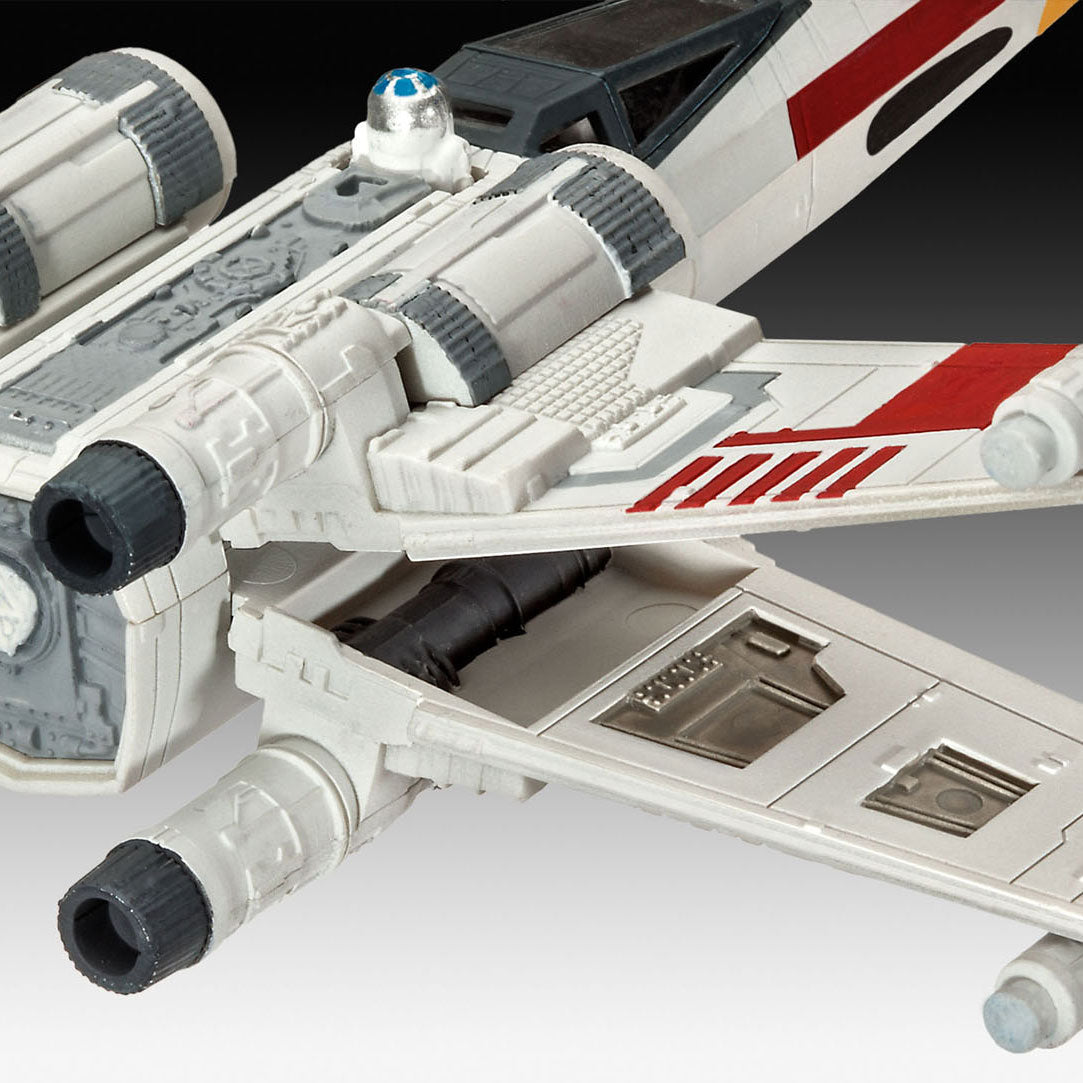 x-wing fighter