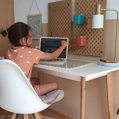 Small foot wooden laptop with magnetic board