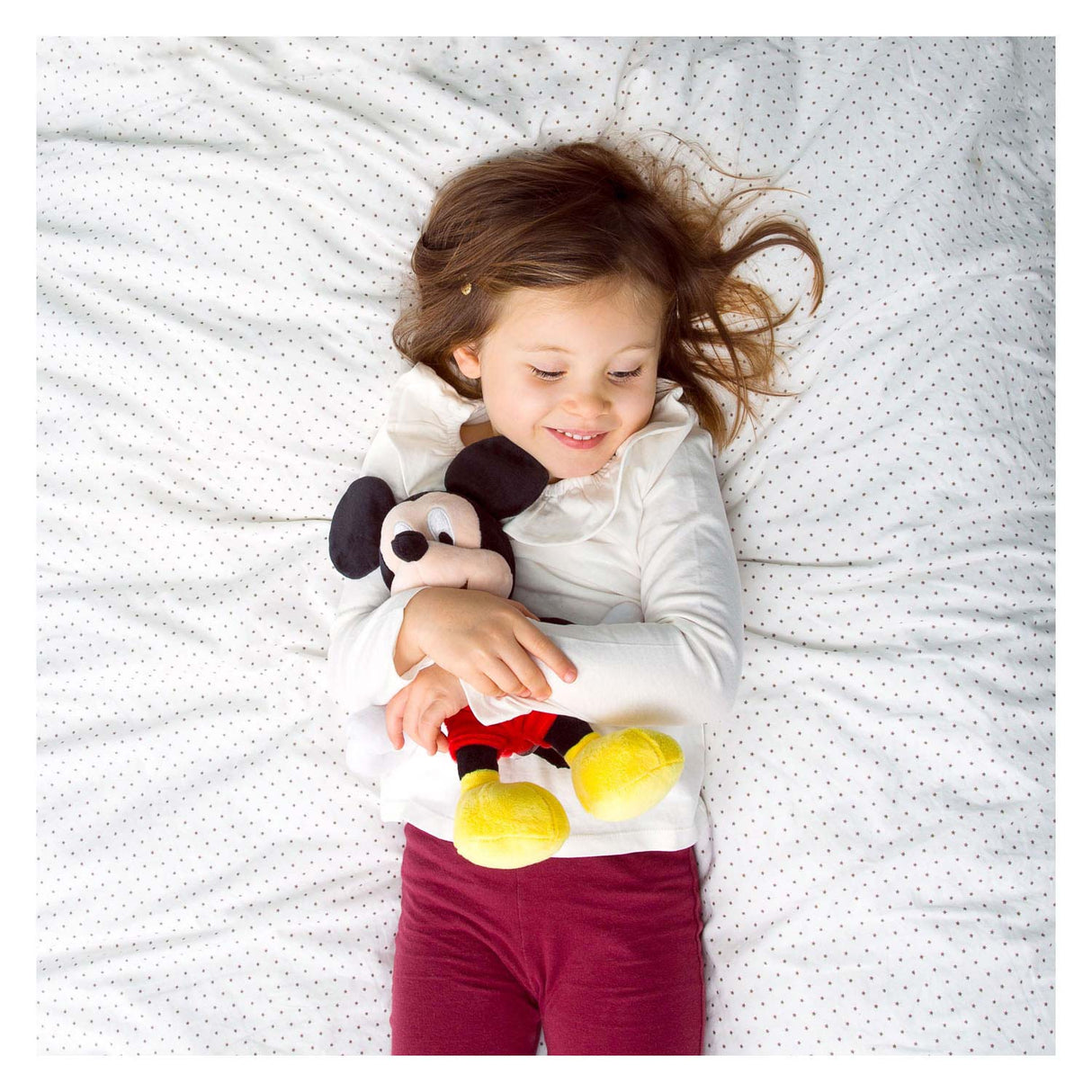 Disney Cuddle Plush Mickey Mouse, 25cm