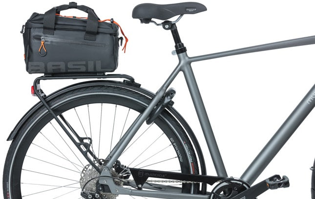 Basil Miles Tarpaulin Bagage Procet Bag Mik - Sporty Black Bicycle Crepas, vandtæt, 7L indhold