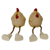 Mansion atmosphere decoratie kip met bungelbeentjes beige 6,5x7x7,8cm 2 assorti