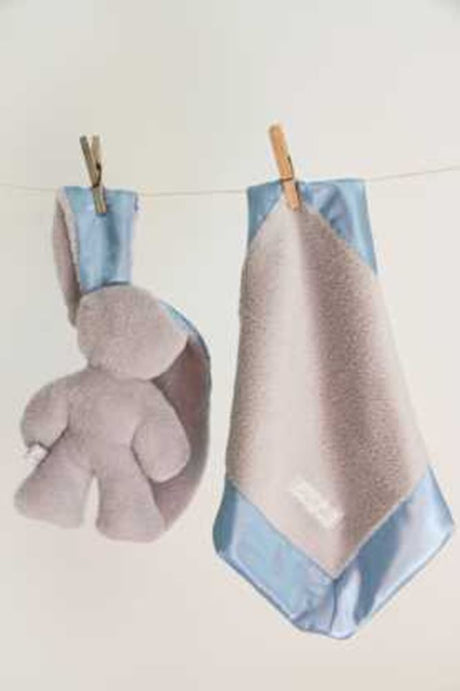 Snuggle bunny grijs met blauwe oren. 26 | 2 stuks