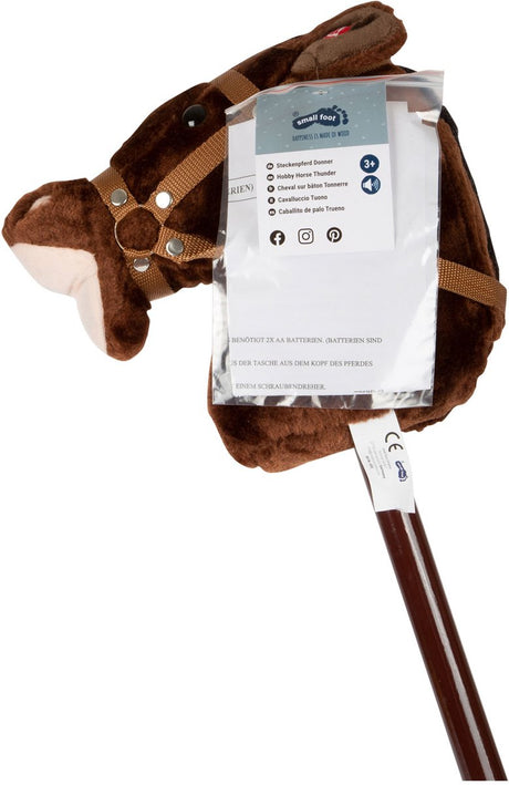 Small foot - houten stokpaard thunder, 88cm