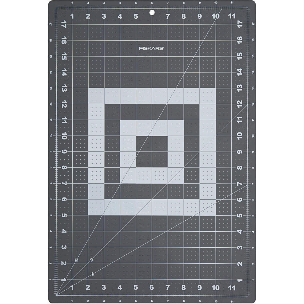 Http: www.cchobby.nl fiskars-snijmat-a3-afm-30x45-cm-1-stuk