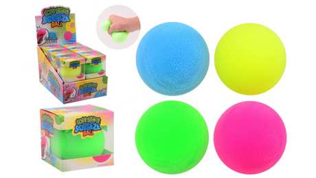 Johntoy soft spikey squeeze bal in display