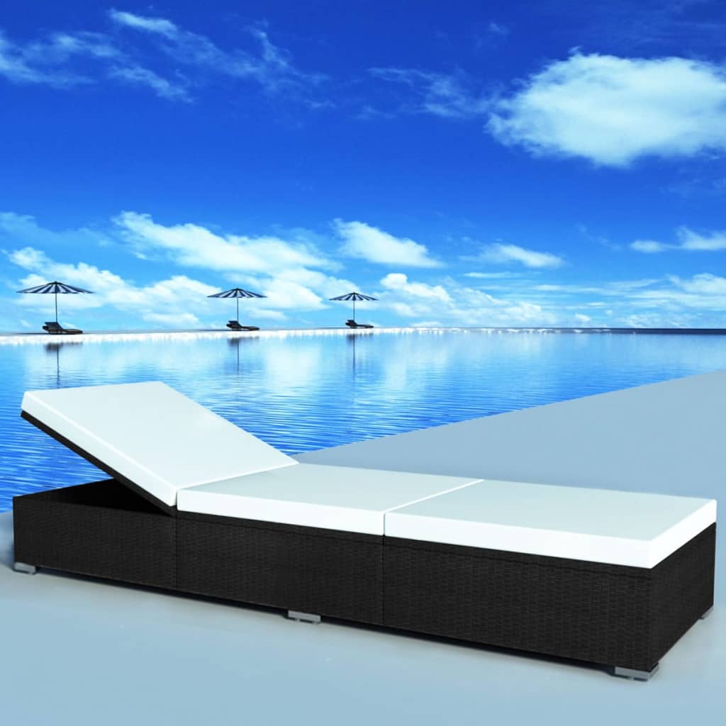 Vidaxl ligbed met kussen poly rattan zwart
