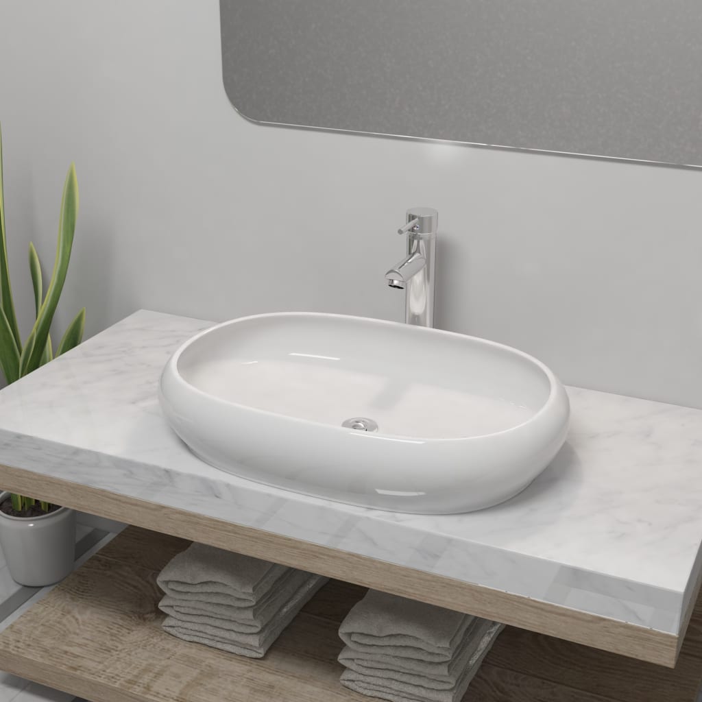 Vidaxl Buedzëmmer Washbasin mat vermëschen Tap Oval Keramik wäiss